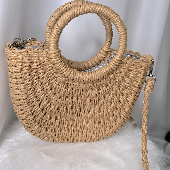 Straw small beach crossbody beach bag - Picture 2 of 6